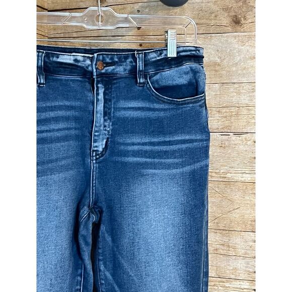 KANCAN HIGH-RISE SUPER FLARE STRETCH CASUAL WESTERN EVERYDAY WEAR JEANS SIZE 30 - Picture 3 of 11